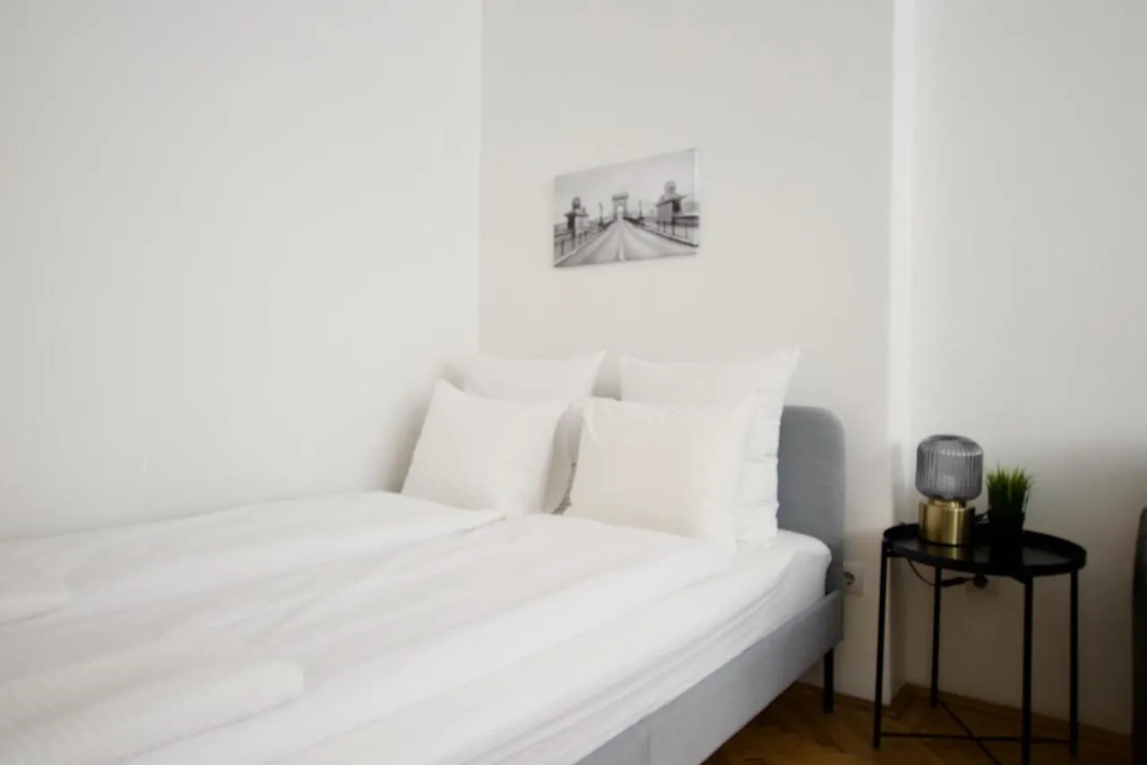 Standard Apartment By Hi5 - Petofi 12 Будапешт Венгрия