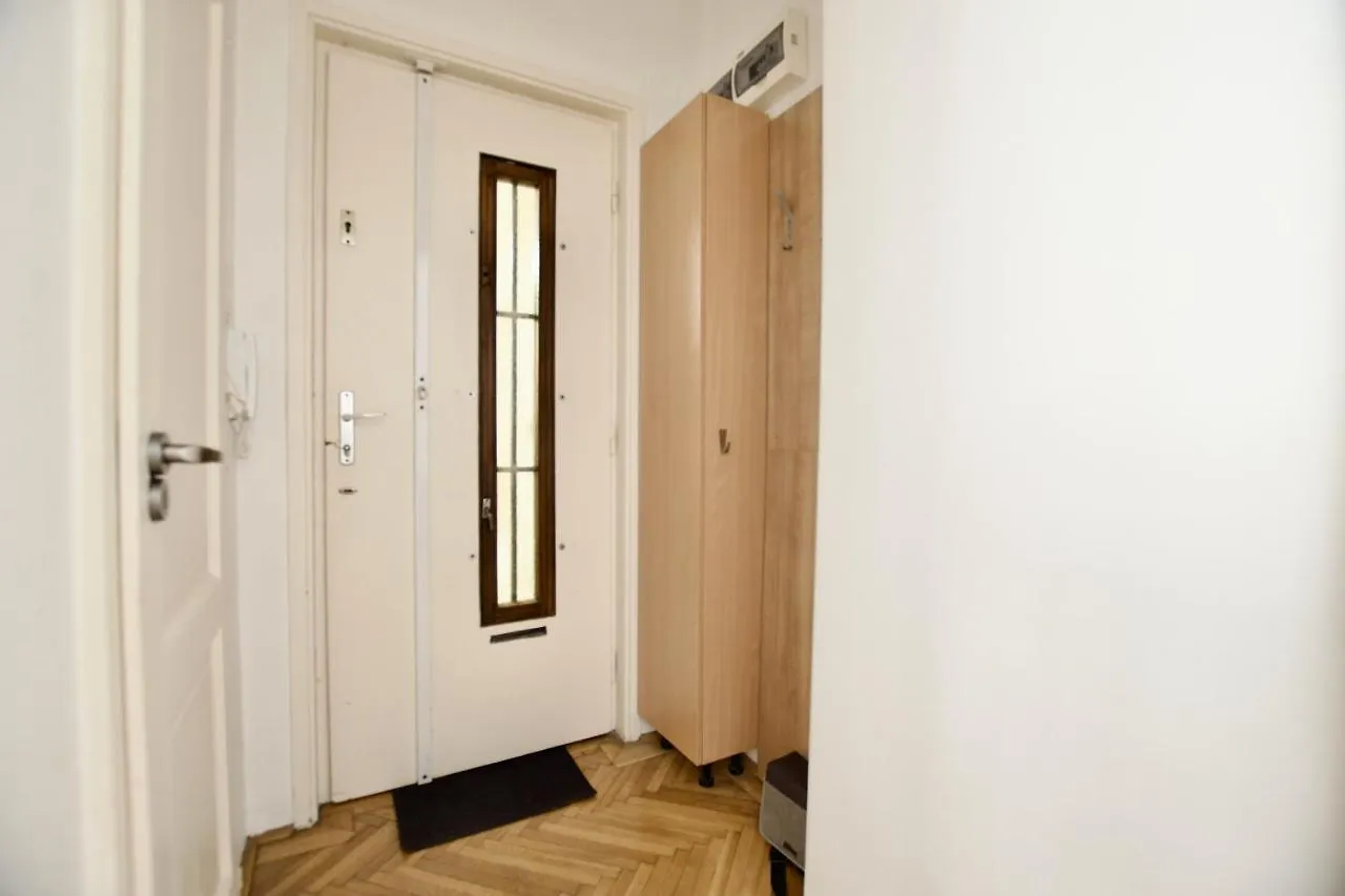 Standard Apartment By Hi5 - Petofi 12 Будапешт 0*,  Венгрия